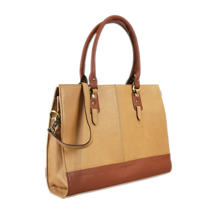 The Signature 17" Bag, Beige/Tan