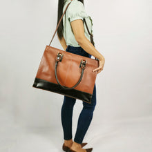 Load image into Gallery viewer, Designer Crossbody Bags on Sale
