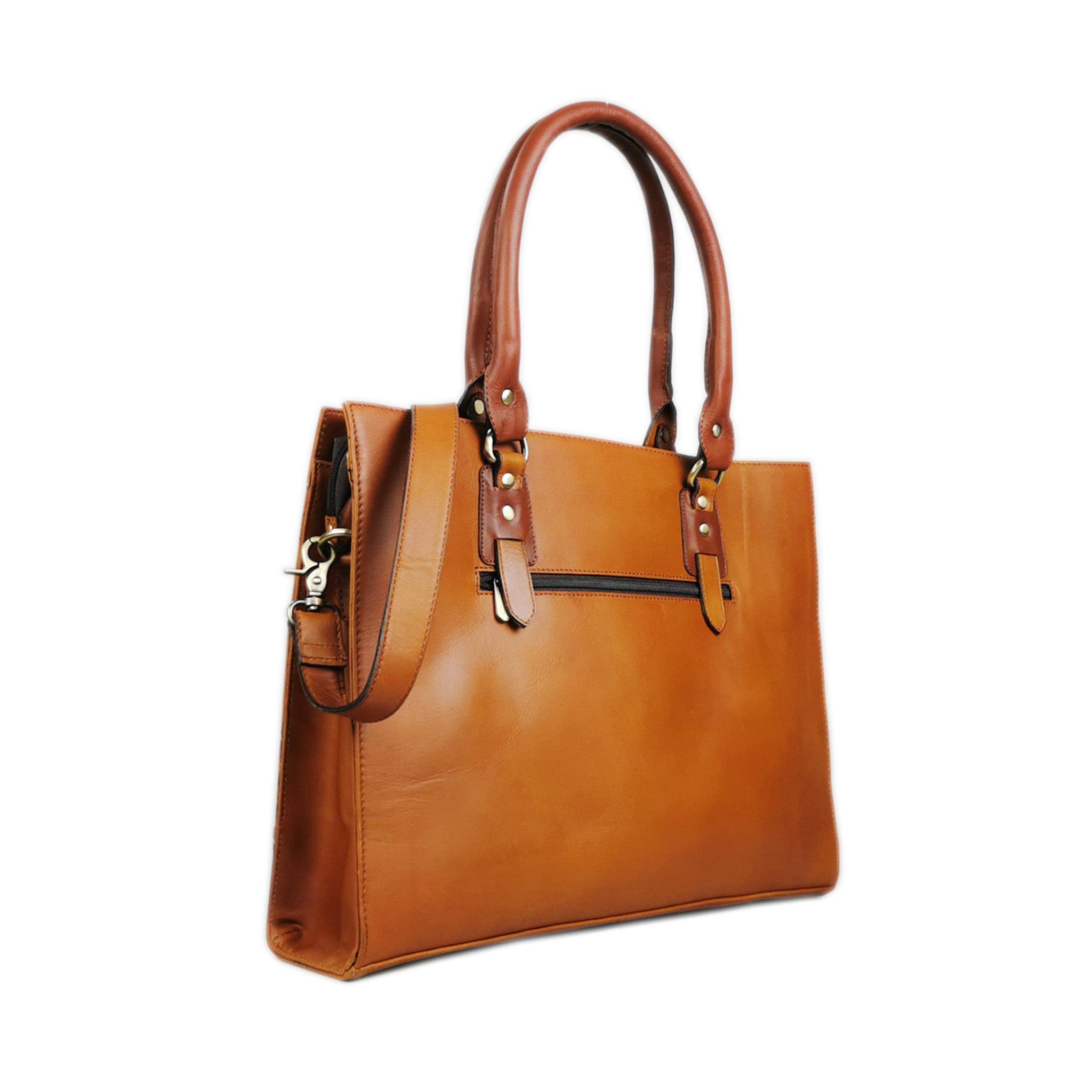 The Signature 17" Bag, Tan