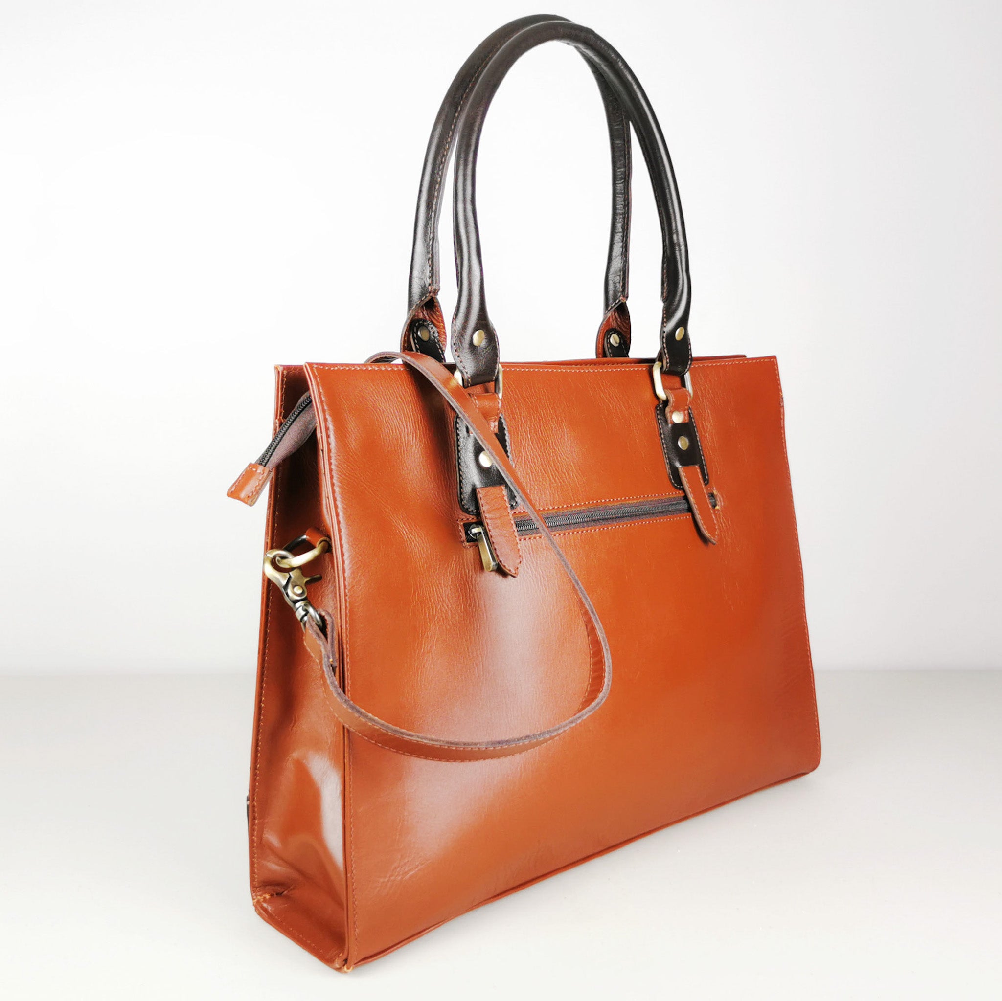 Orange Franklin Covey Leather Laptop Bag  Leather laptop bag, Leather bags  handmade, Clothes design